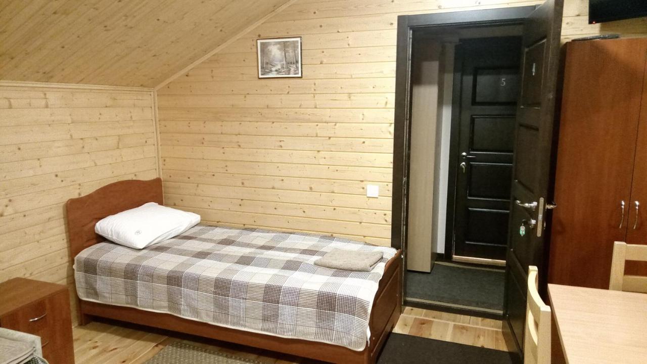 Life House Hotel Berezan Bagian luar foto